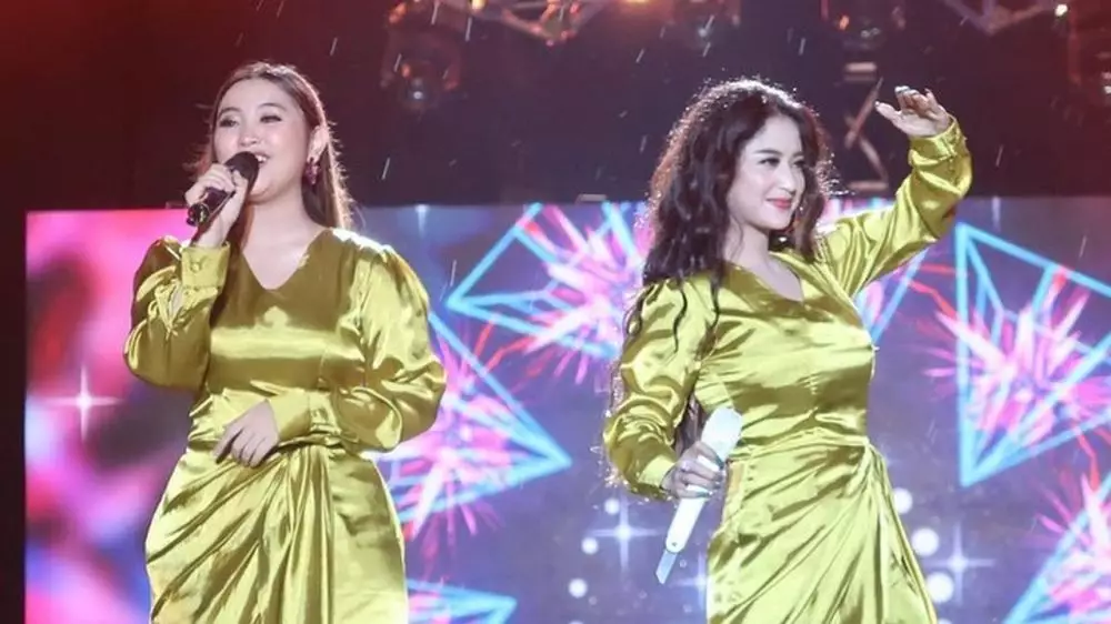 Dewi Perssik dan keponakan © 2020 brilio.net Instagram