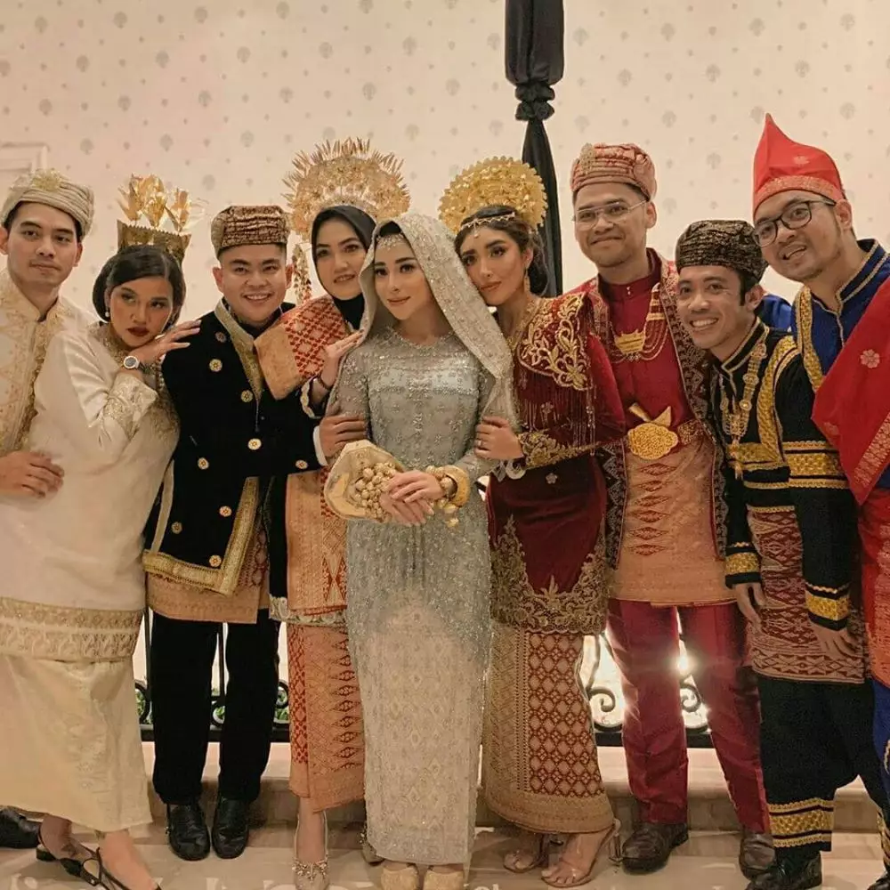 malam bainai Nikita Willy instagram 