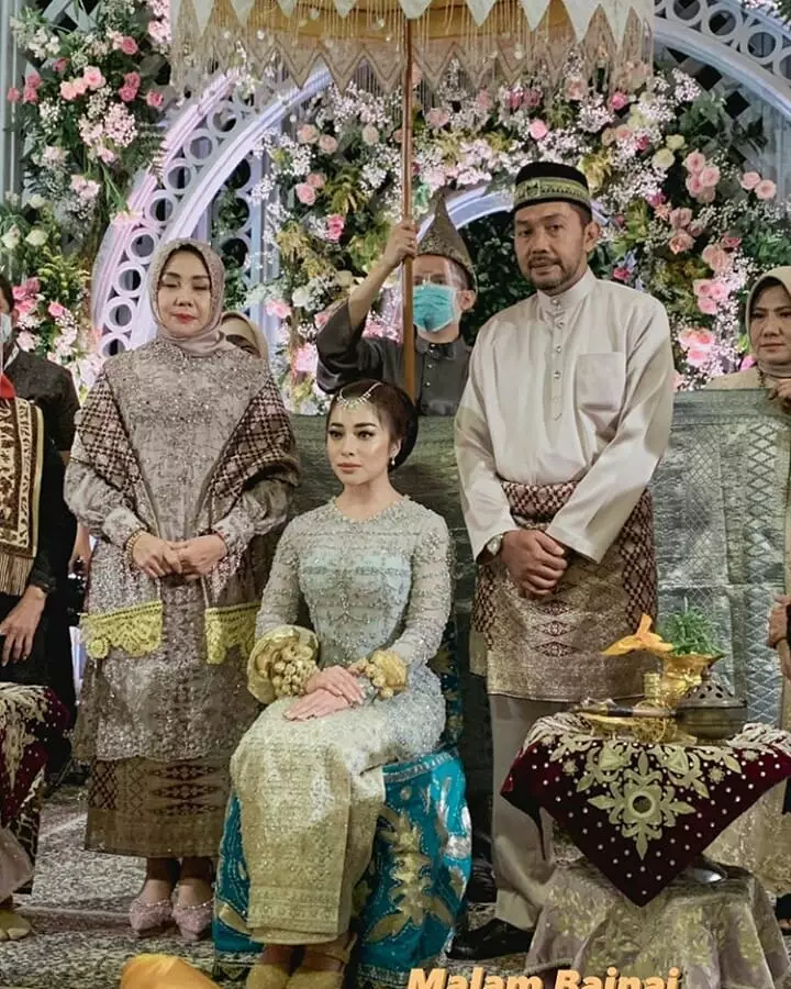 malam bainai Nikita Willy instagram 