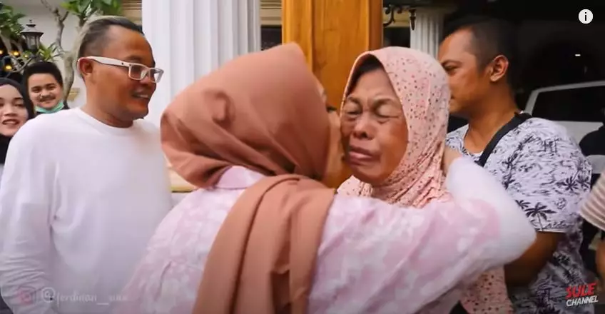 Momen Nathalie Holscher ikut rayakan ultah ibunda Sule © 2020 brilio.net