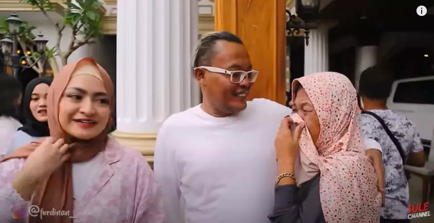 Momen Nathalie Holscher ikut rayakan ultah ibunda Sule © 2020 brilio.net