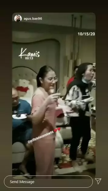 ultah Prilly berbagai sumber