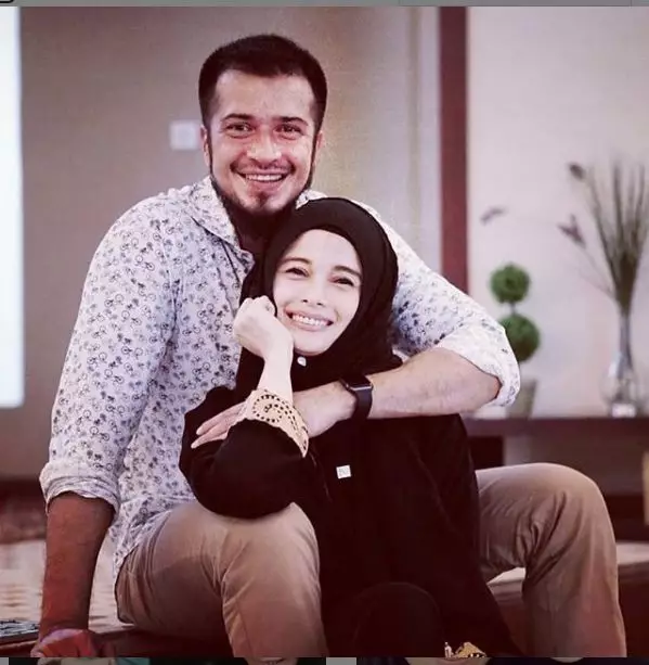 Seleb 90-an jadi istri pejabat  Instagram  Seleb 90-an jadi istri pejabat  Instagram