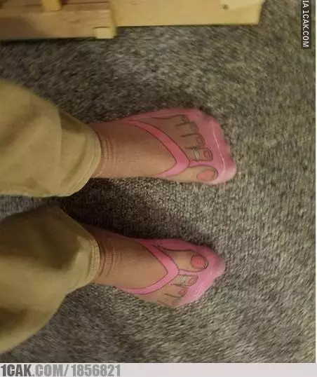 desain nyeleneh kaus kaki Berbagai Sumber desain nyeleneh kaus kaki Berbagai Sumber