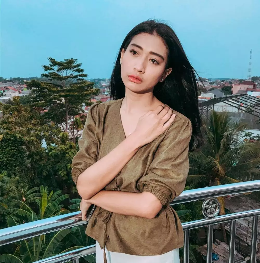 Seleb belum menikah jadi istri tersakiti  Instagram 