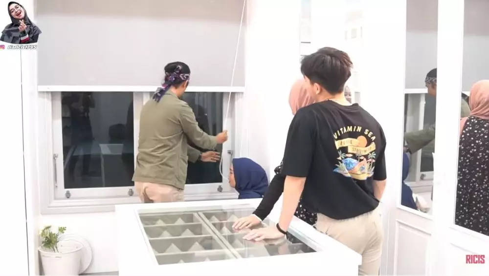 rumah baru Putri Delina YouTube