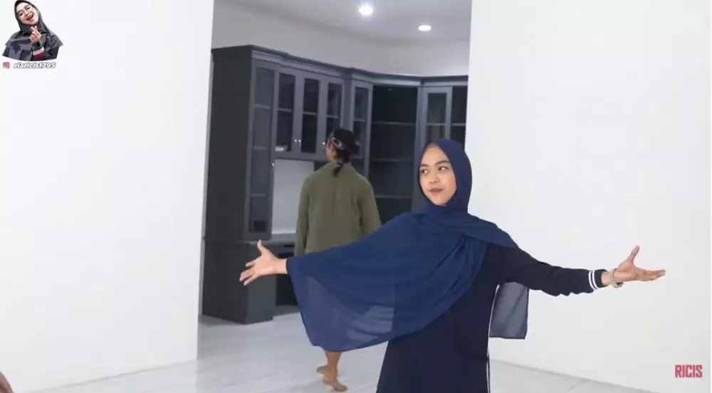 rumah baru Putri Delina YouTube