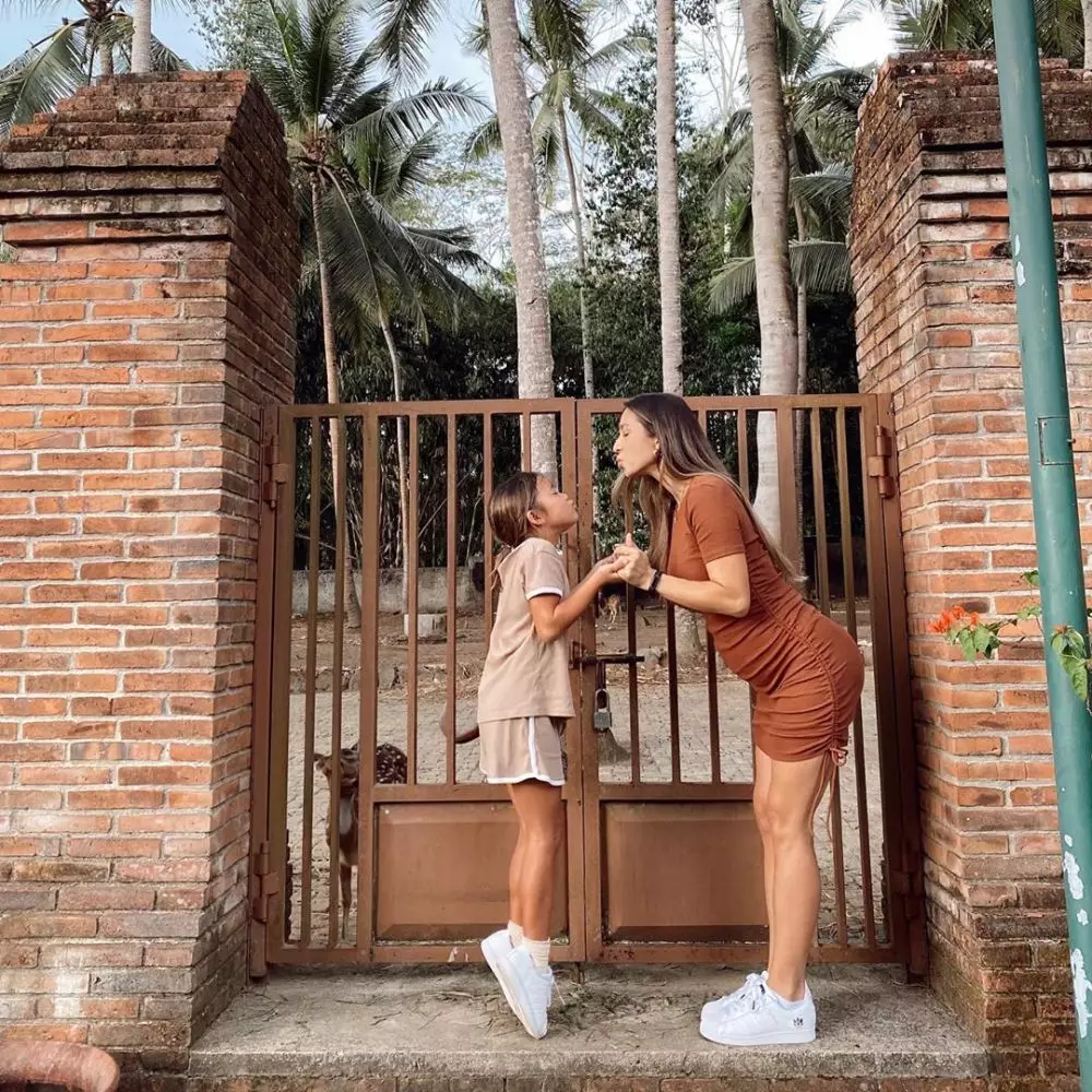 Potret momen babymoon Jennifer Bachdim © 2020 brilio.net