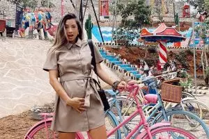 10 Potret babymoon Jennifer Bachdim di Yogyakarta, seksi menawan