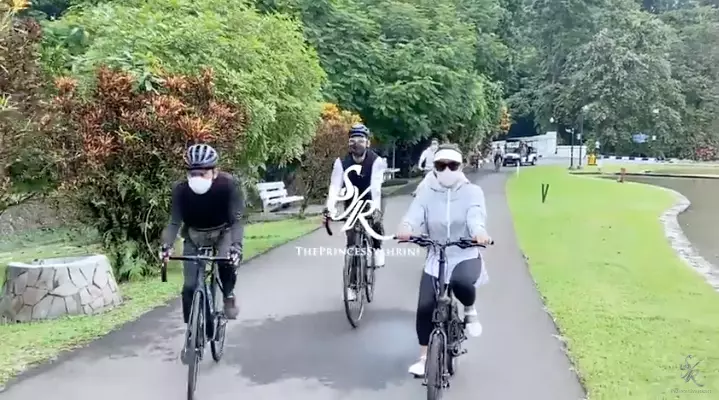 Syahrini obati Reino © 2020 brilio.net