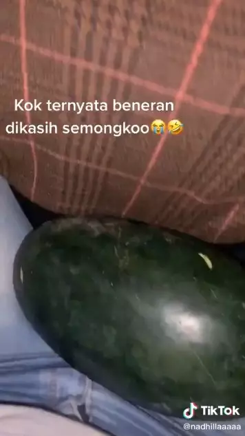 Perempuan teriak semongko TikToK/@nadhillaaaaa Perempuan teriak semongko TikToK/@nadhillaaaaa