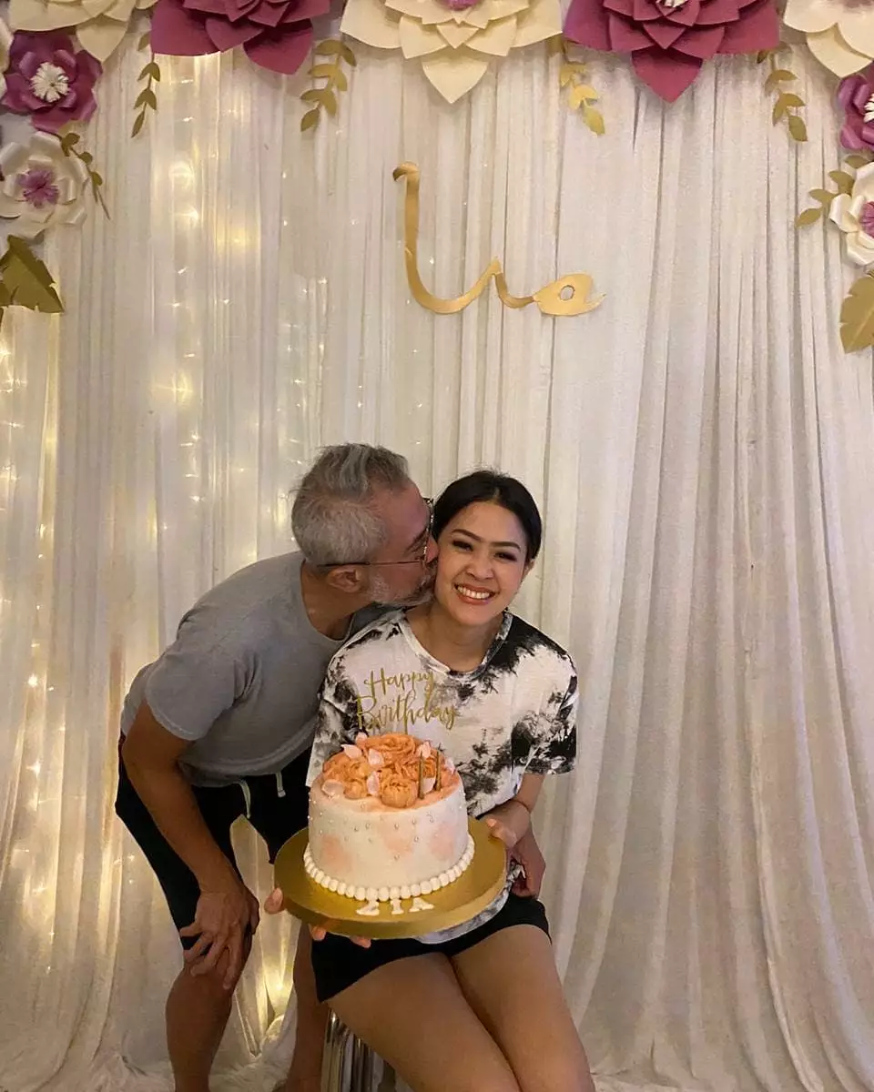 momen perayaan ulang tahun istri Lukman Sardi © 2020 brilio.net