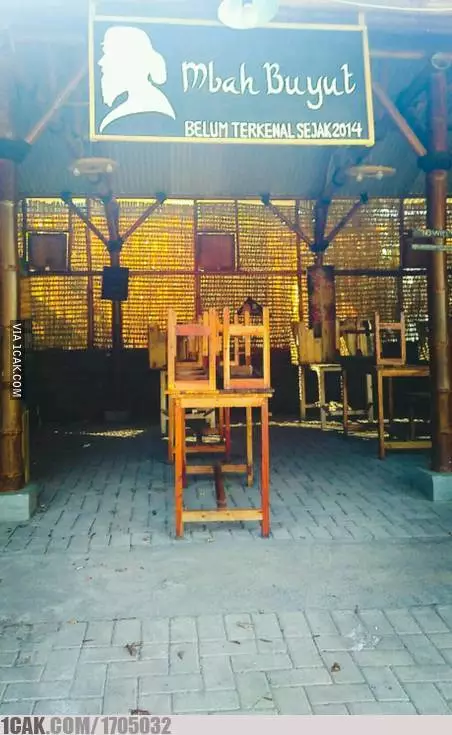 spanduk rumah makan aneh Berbagai sumber spanduk rumah makan aneh Berbagai sumber