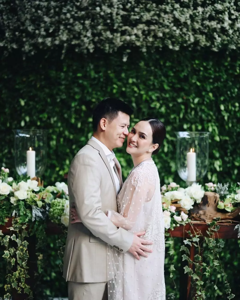 Pesinetron yang dipersunting pengusaha © 2020 brilio.net