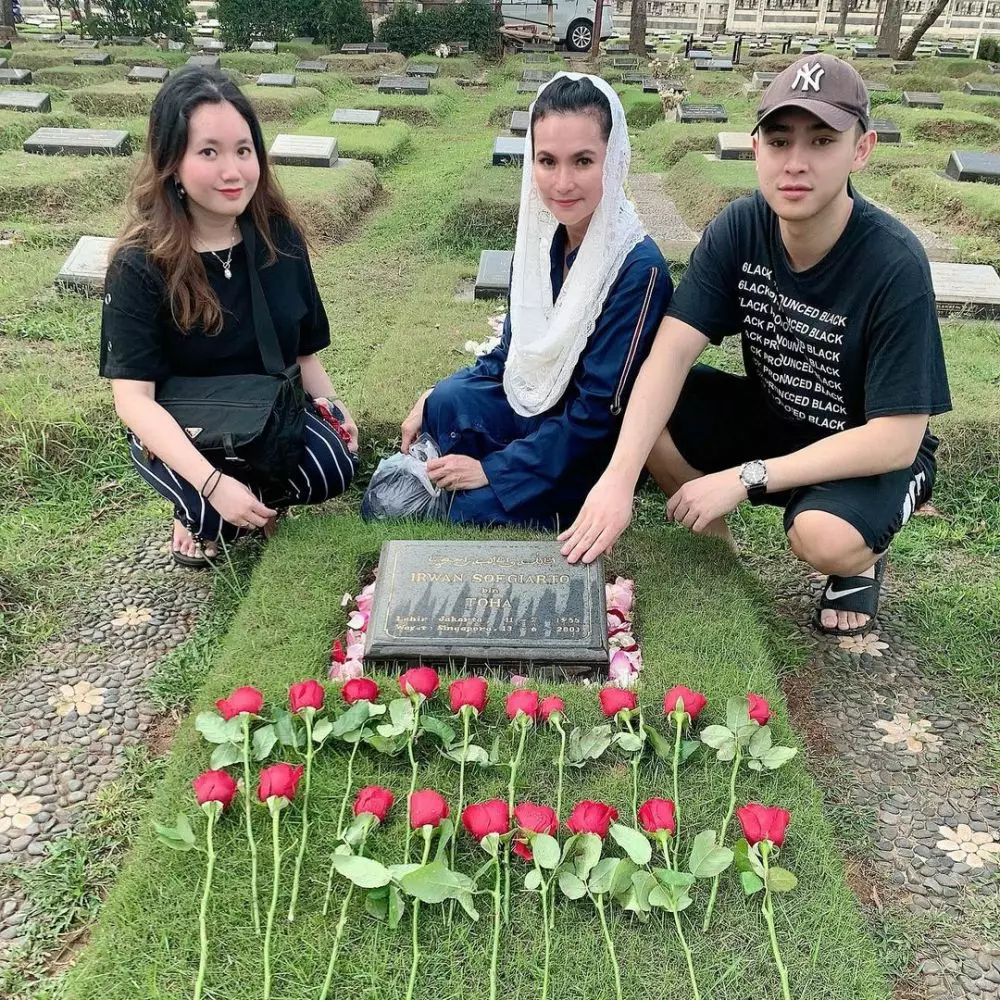 Nunu Datau dan anak © 2020 brilio.net Instagram