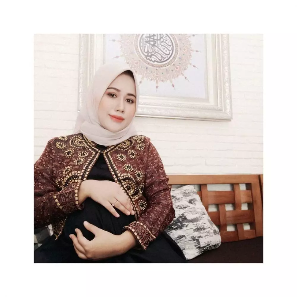 istri Ginanjar hamil © 2020 brilio.net Instagram istri Ginanjar hamil © 2020 brilio.net Instagram
