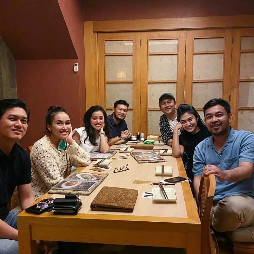 Potret kebersamaan Ayu Ting Ting & Adit Jayusman Instagram