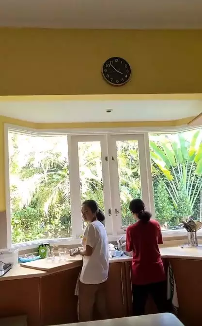 Rumah sementara Agatha Suci  Instagram Rumah sementara Agatha Suci  Instagram