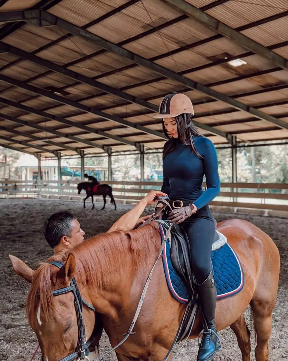 anya geraldine berkuda Instagram