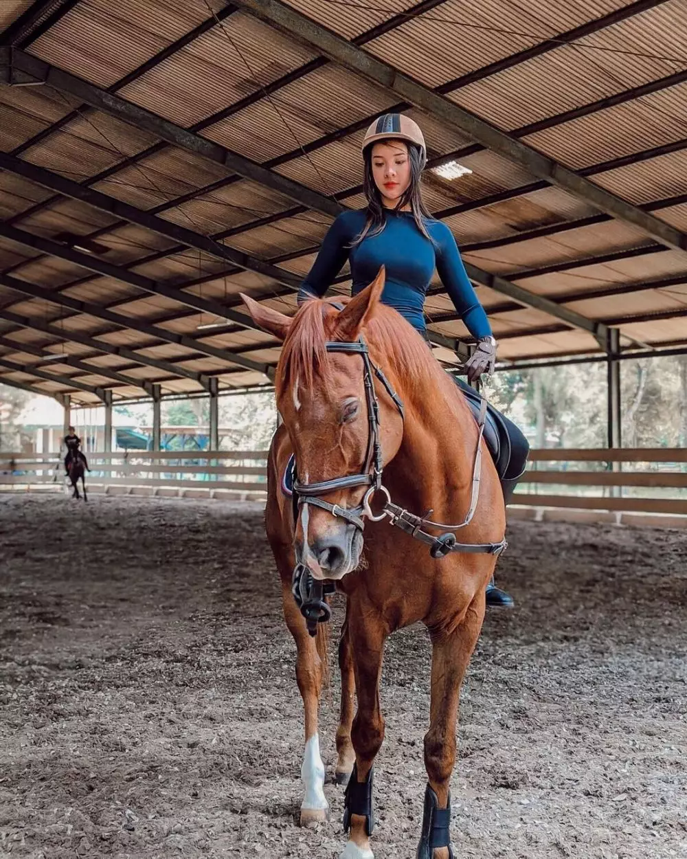 anya geraldine berkuda Instagram