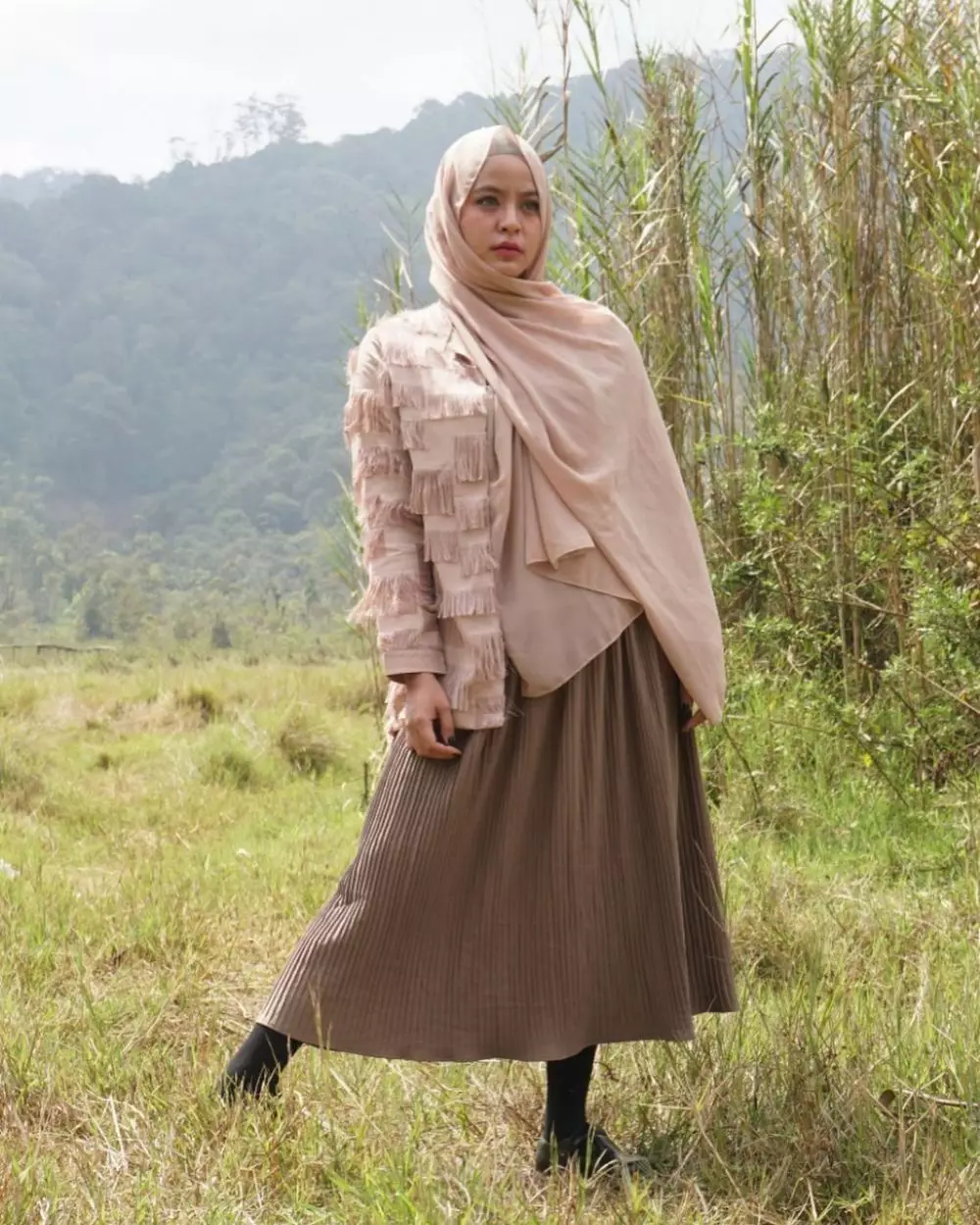 10 istri bassist band Instagram