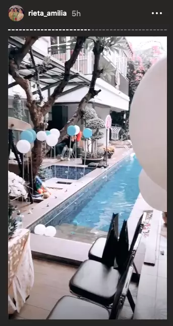 ultah suami Rieta © 2020 brilio.net ultah suami Rieta © 2020 brilio.net