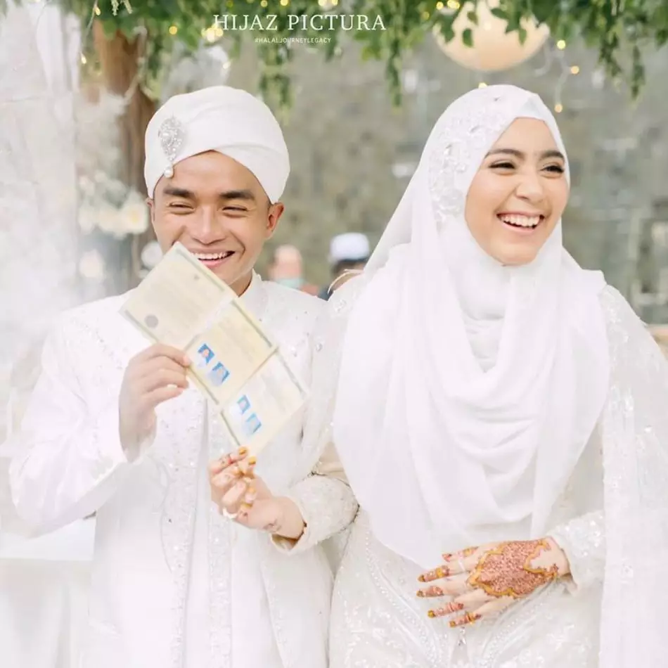 taqy serell dari tunangan hingga nikah Instagram
