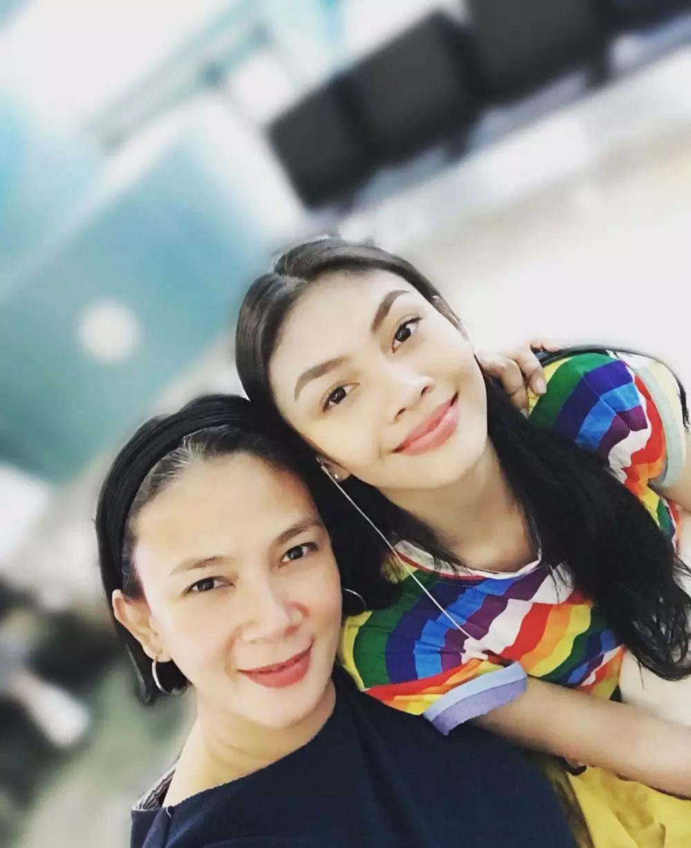 pesinetron bareng putrinya  © 2020 brilio.net