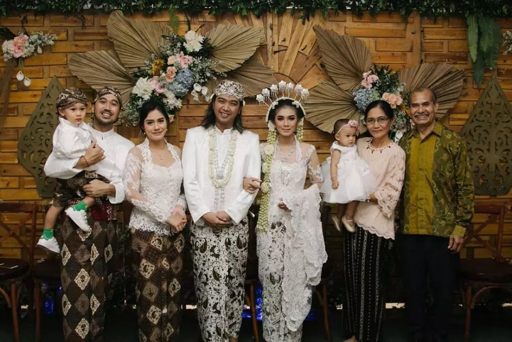 momen pernikahan bojes afi © berbagai sumber