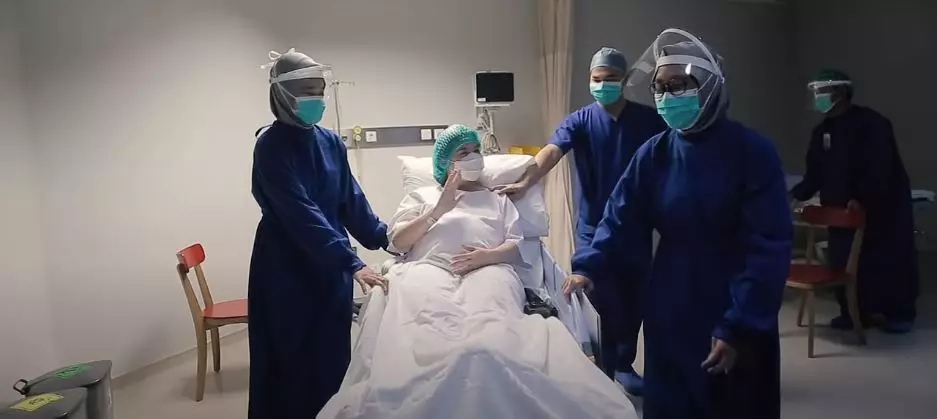 Chelsea Oliva melahirkan anak kedua ©Instagram & YouTube