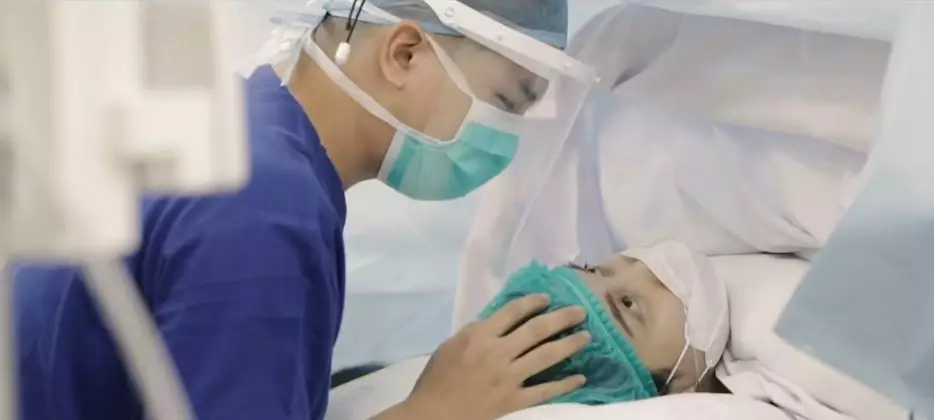 Chelsea Oliva melahirkan anak kedua ©Instagram & YouTube