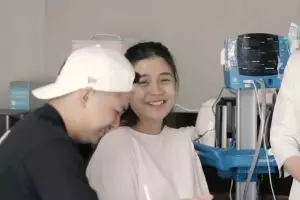 10 Momen Chelsea Olivia melahirkan anak kedua, penuh haru