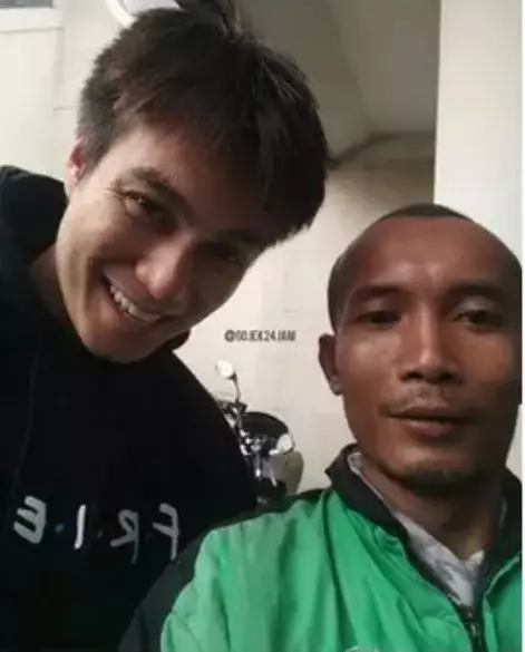 driver ojol dan seleb ©Instagram