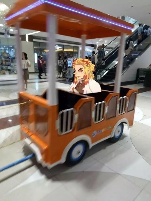 Editan foto Demon Slayer Facebook/ Lara Hatake Editan foto Demon Slayer Facebook/ Lara Hatake