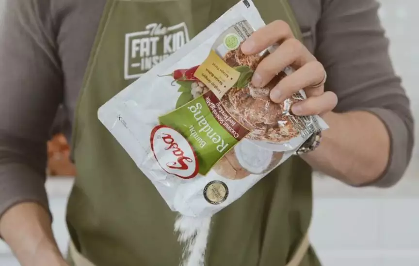 Aksi Erwan Heussaff masak sajian Indonesia ala menu fine dining berbagai sumber Aksi Erwan Heussaff masak sajian Indonesia ala menu fine dining berbagai sumber