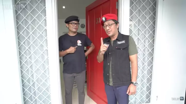 Penampakan rumah Soleh Sholihun YouTube