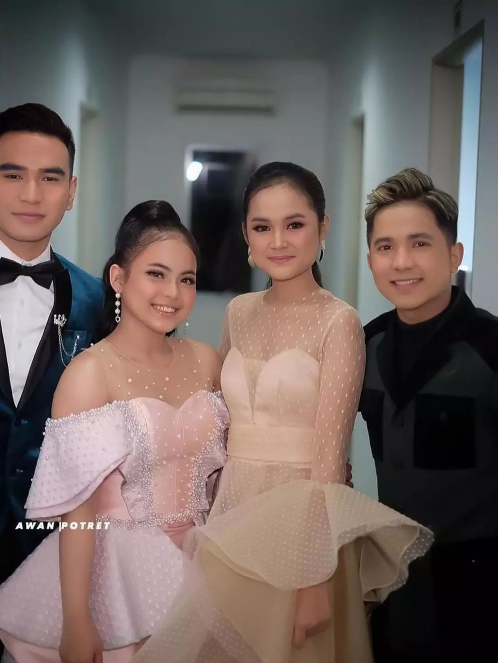 kedekatan Putri dan Hari Instagram kedekatan Putri dan Hari Instagram