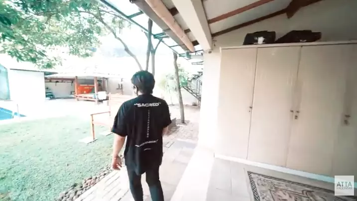 Lapangan olahraga pribadi komedian © 2020 brilio.net