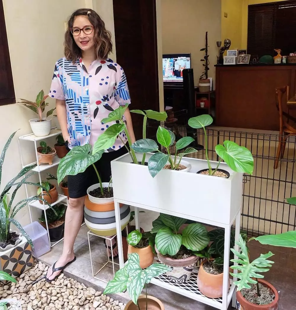 Potret rumah Novita Angie © Instagram Potret rumah Novita Angie © Instagram