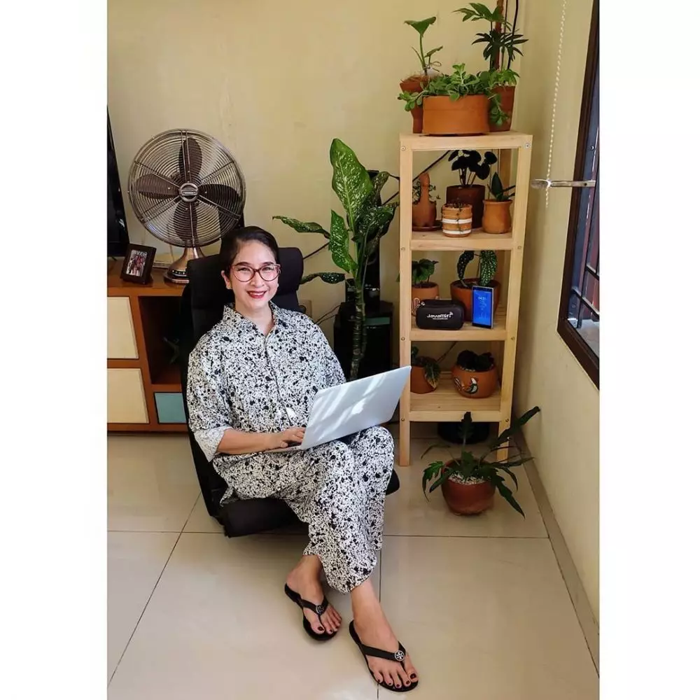 Potret rumah Novita Angie © Instagram Potret rumah Novita Angie © Instagram