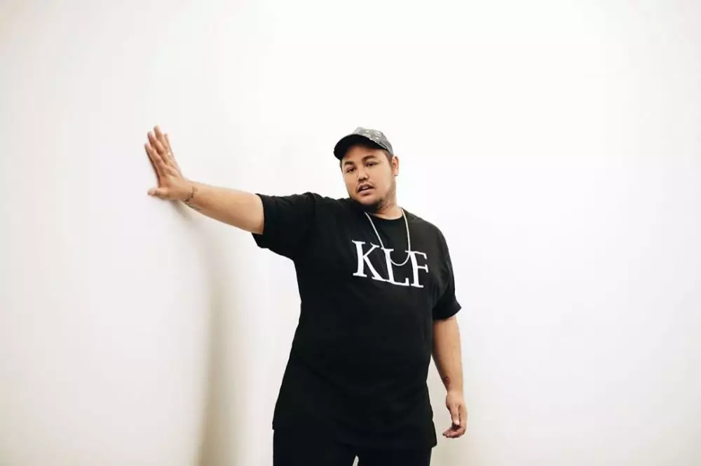 potong kartu kredit © 2020 brilio.net potong kartu kredit © 2020 brilio.net