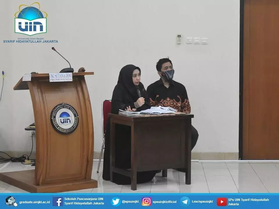 momen oki setiana dewi raih gelar doktor © Instagram momen oki setiana dewi raih gelar doktor © Instagram