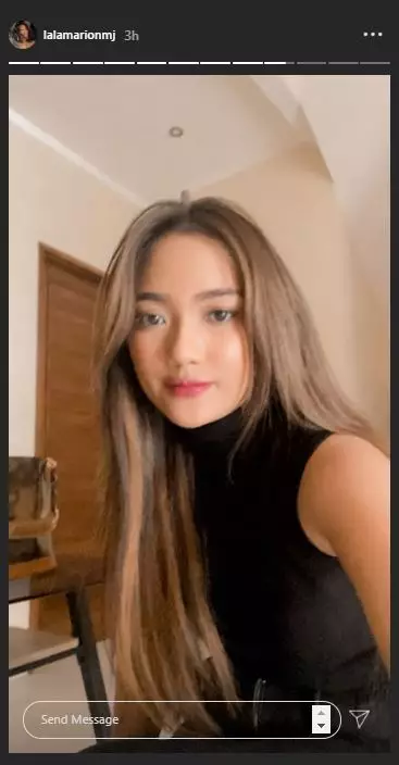 Marion Jola rambut panjang © Instagram Marion Jola rambut panjang © Instagram