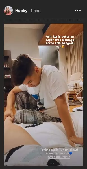 Perlakuan manis Glenn ke Chelsea © Instagram Perlakuan manis Glenn ke Chelsea © Instagram