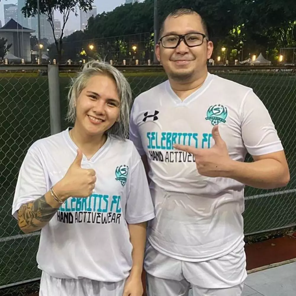 Evelyn Nada Anjani main sepakbola © Instagram