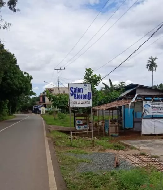 Spanduk potong rambut kocak Berbagai sumber Spanduk potong rambut kocak Berbagai sumber