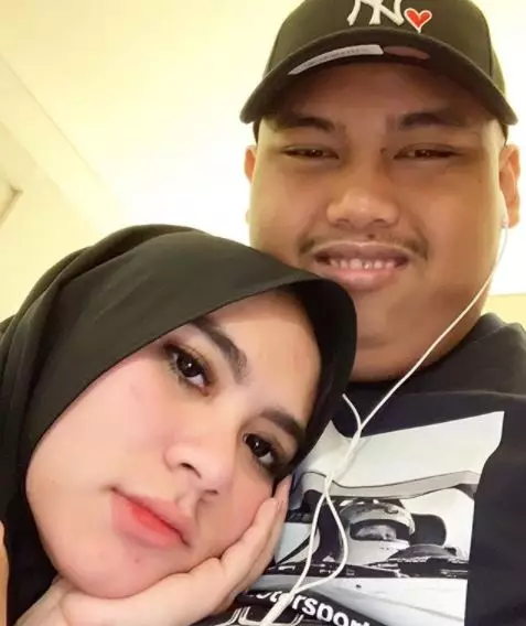 istri ajudan prbadi Berbagai sumber istri ajudan prbadi Berbagai sumber