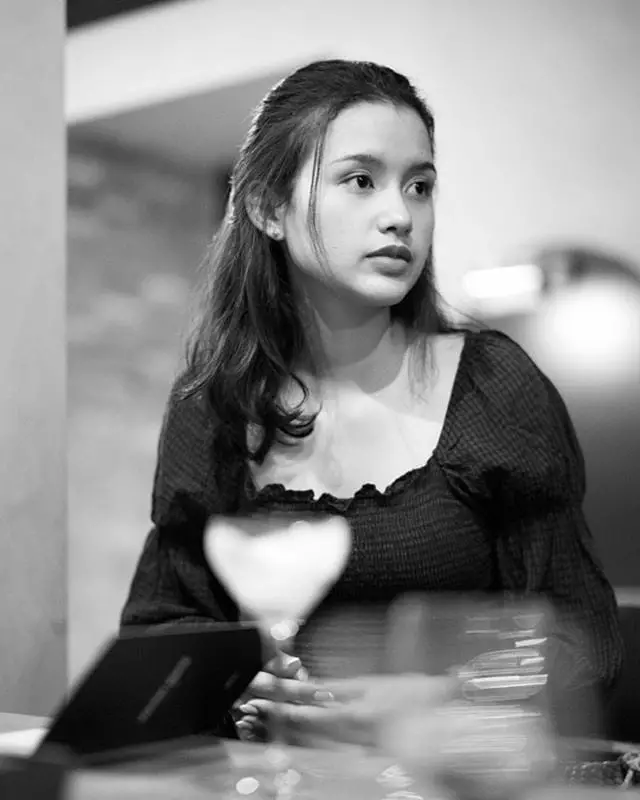 8 Fakta Sarah Menzel berbagai sumber