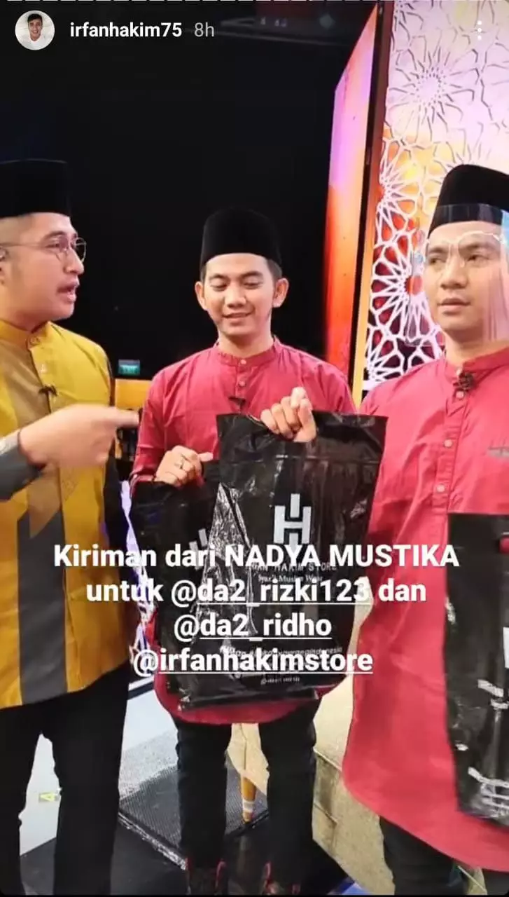 Nadya kasih hadiah Rizki DA © 2020 brilio.net Instagram Nadya kasih hadiah Rizki DA © 2020 brilio.net Instagram