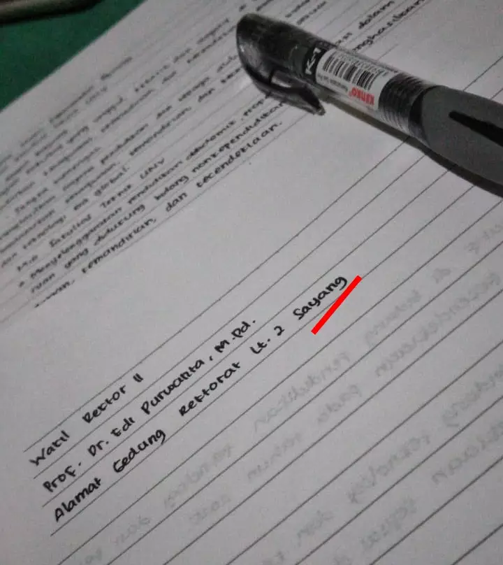 Typo lucu di tugas mahasiswa berbagai sumber Typo lucu di tugas mahasiswa berbagai sumber